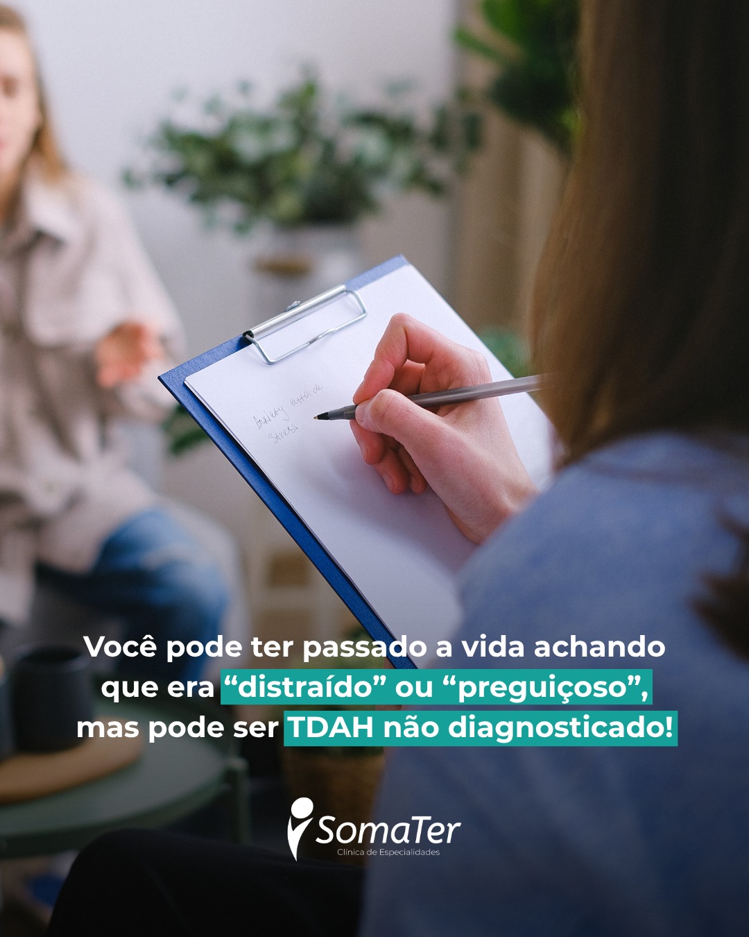 Sinais de TDAH:
✔️ Dificuldade para manter o foco
✔️ Esquecimento constante
✔️ Impulsividade
✔️ Procrastinação
✔️ Agitação mental
✔️ Sensação de desorganização constanteCom o acompanhamento psicológico certo, é possível:
– Entender seu funcionamento
– Desenvolver estratégias
– Melhorar sua rotina e autoestimae você se identificou, a Somater pode te ajudar.
Agende uma avaliação com nossa equipe de psicologia!