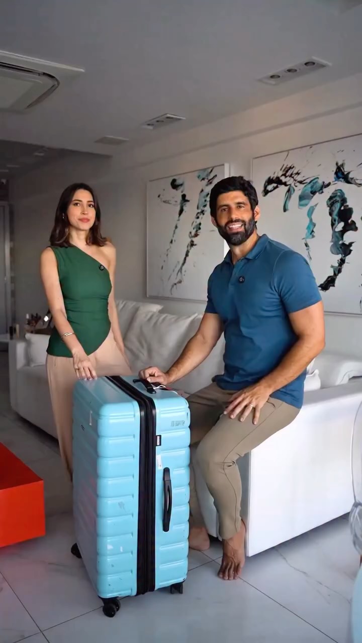 Fazer uma mala compacta e funcional é uma missão d…