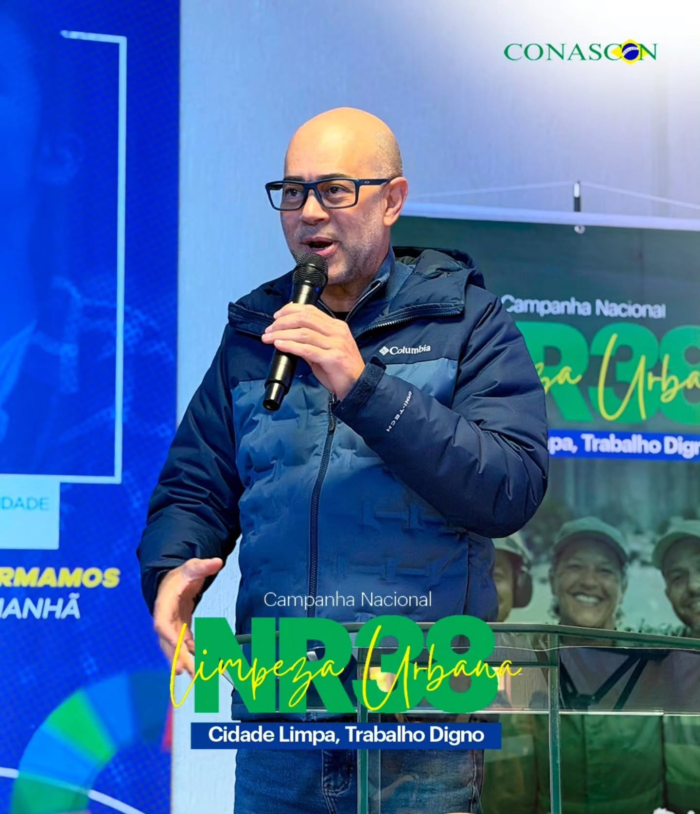 Promovido em parceria com o SIEMACO Curitiba e a FEACONSPAR, o encontro foi realizado na sede da FACOP em Almirante Tamandaré e debateu os avanços e desafios dos dois anos de vigência da norma que representa um marco para a saúde, segurança e dignidade dos trabalhadores da limpeza urbana.
A programação foi aberta com importantes lideranças sindicais e representantes do setor empresarial.
Moacyr Pereira presidente da CONASCON abriunos trabalho juntamente com Manasses Oliveira da Silva, presidente da FEACONSPAR e da UGT Paraná, Alexandre Oliveira, presidente do SIEMACO Curitiba; Maria Donizete Teixeira Alves, presidente do SIEMACO Ponta Grossa, Paulo Rossi, presidente da FENASCON e Luiz Carlos Poli, vice-presidente do Sindicato das Empresas de Asseio e Conservação no Estado do Paraná (SEAC-PR).
A programação contou com palestras da Auditora Fiscal do Trabalho Anamélia Taglianetti, da assessora jurídica Ana Paula Caodaglio, do Procurador do Trabalho Guilherme Kirtschig e de João Capana, coordenador da bancada dos trabalhadores da CNTT da NR-38.
💬 “Estamos construindo uma grande rede nacional de defesa da saúde, da segurança e da dignidade dos trabalhadores do setor”, destacou o presidente da CONASCON, Moacyr Pereira.
📍 E a mobilização continua!
As próximas etapas da campanha serão realizadas no Rio de Janeiro e em Minas Gerais, com novas atividades previstas em diversas capitais brasileiras até o final do ano.
✊ Mais proteção.
✊ Mais valorização.
✊ Mais dignidade para quem cuida da saúde pública das nossas cidades.
#CidadeLimpaTrabalhoDigno #NR38 #CONASCON #LimpezaUrbana #TrabalhoDigno
