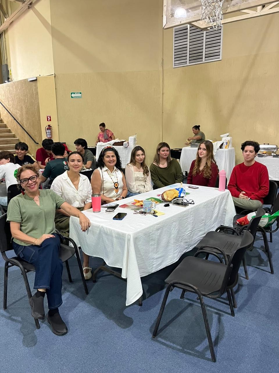 Celebración Prepa 🇲🇽
#Prepa #IndependenciaDeMéxico #SomosFélix