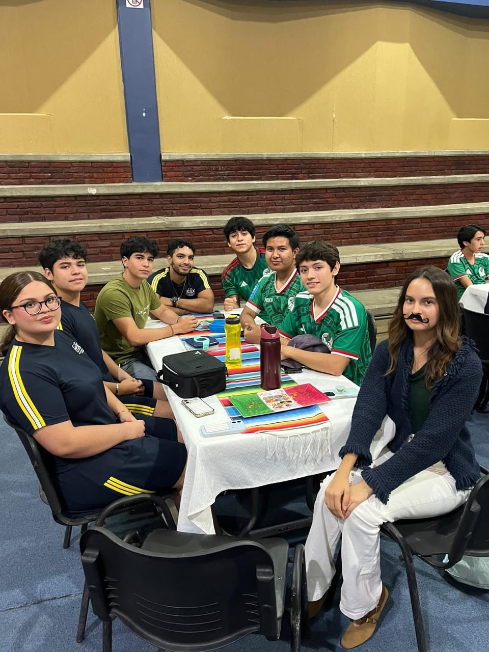 Celebración Prepa 🇲🇽
#Prepa #IndependenciaDeMéxico #SomosFélix